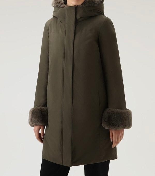 Woolrich parka faux fur, Ophalen, Zo goed als nieuw, Maat 34 (XS) of kleiner, Groen
