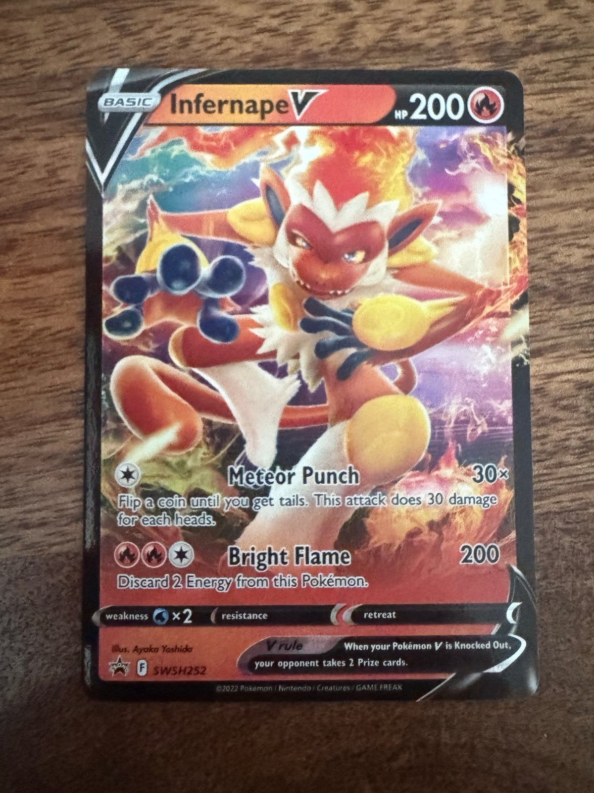 Pokémon Kaart Infernape V SWSH252 - Zo goed als nieuw, Ophalen of Verzenden, Zo goed als nieuw, Losse kaart