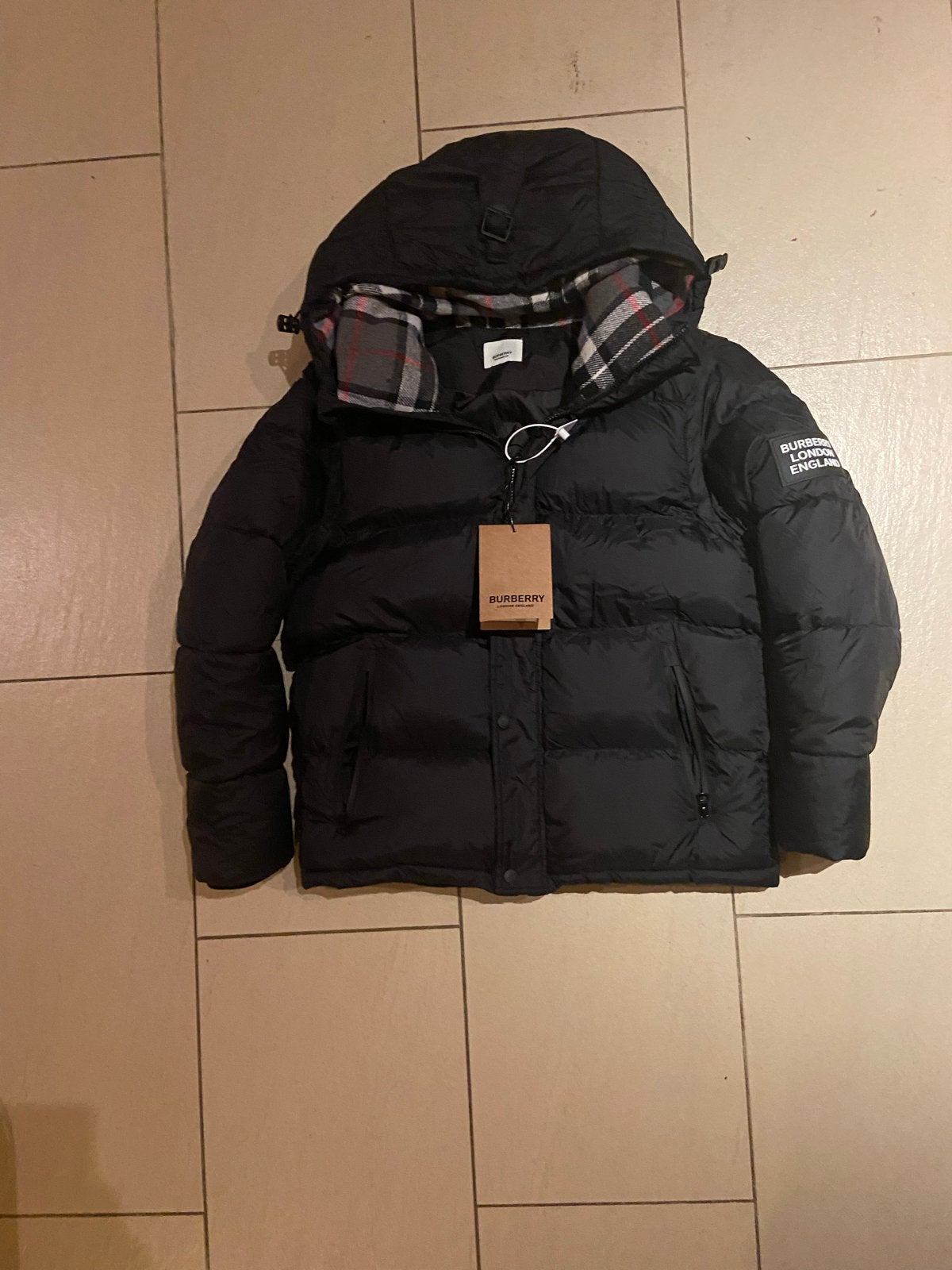 Burberry London England Puffer Jacket - Maat M, Kleding | Heren, Ophalen of Verzenden, Nieuw, Maat 48/50 (M), Zwart