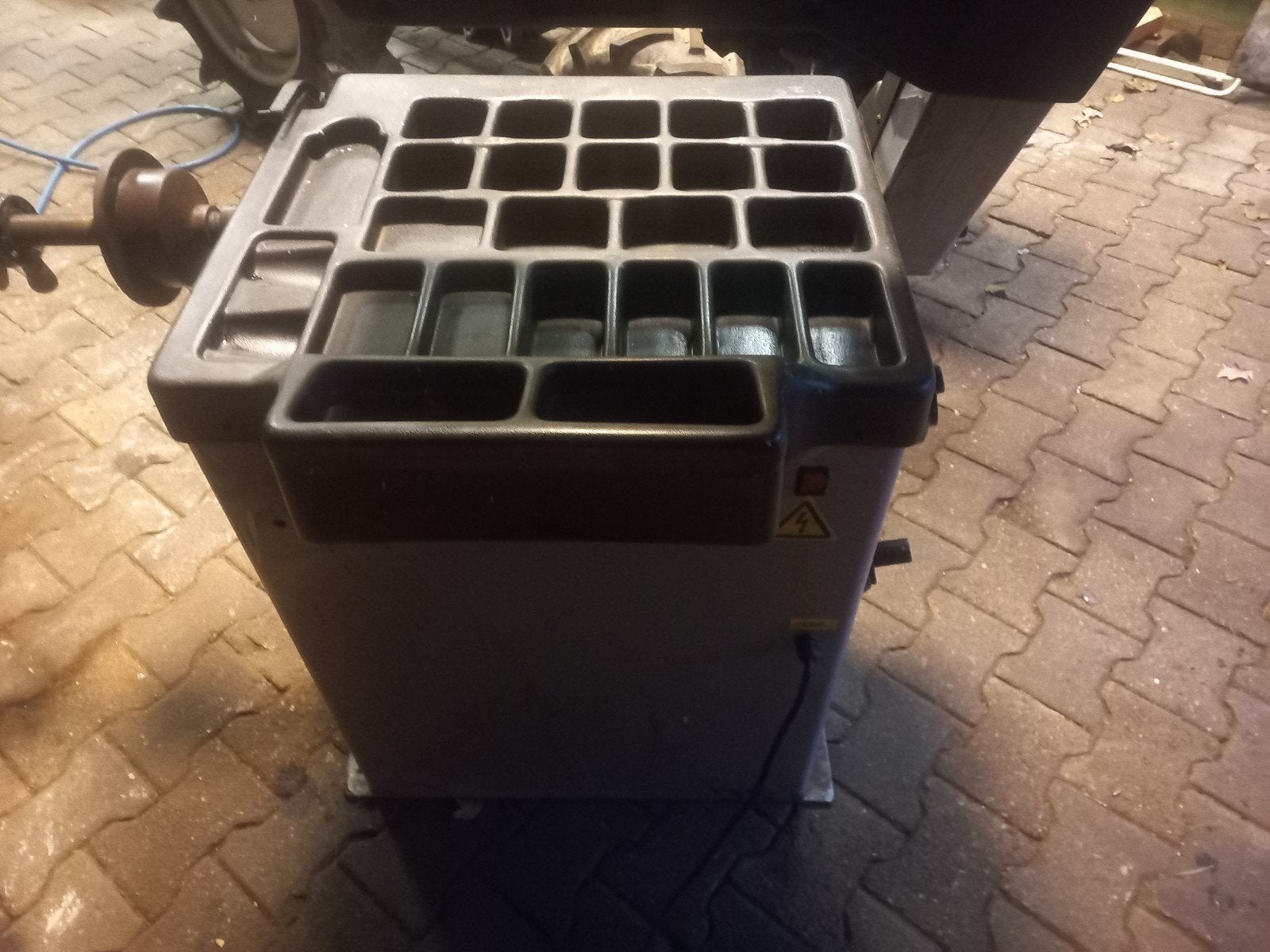 Goed werkende balanceerapparaat - Weber Tools WT-99/96B, Auto diversen, Ophalen of Verzenden