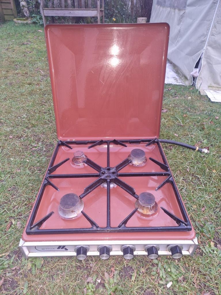 Goed werkend gasfornuis - Ideaal voor elke keuken!, Gebruikt, Minder dan 85 cm, 60 cm of meer, Gas