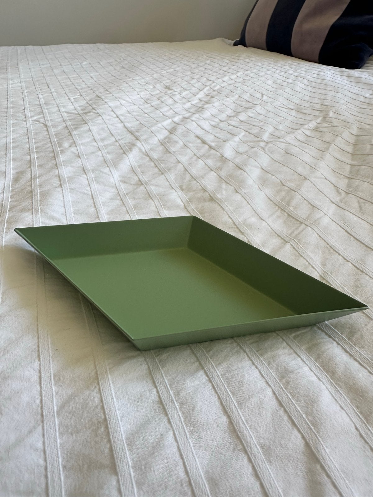 HAY metalen geometrische schaal 18cm, Schaal, Ophalen of Verzenden, Zo goed als nieuw, Metaal