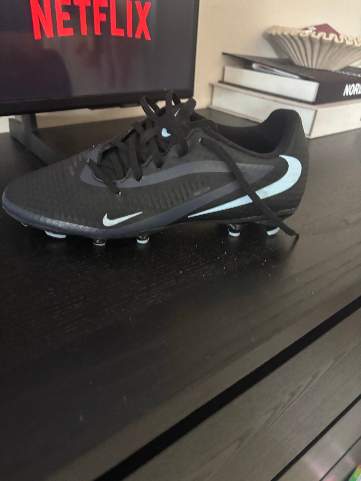 Nike Phantom voetbalschoenen - Zo goed als nieuw, Ophalen, Zo goed als nieuw, Schoenen
