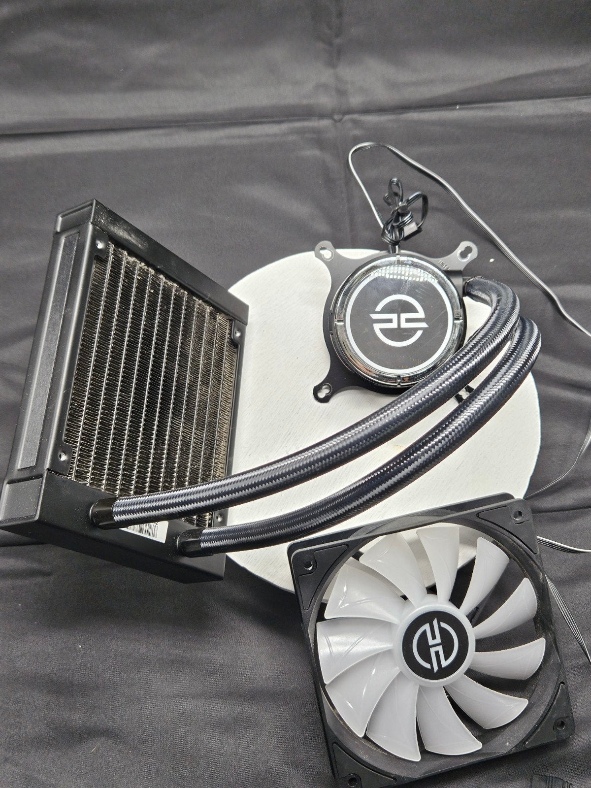 PCS FrostFlow 120 AIO waterkoeling, Computers en Software, Ophalen of Verzenden, 4 Ghz of meer