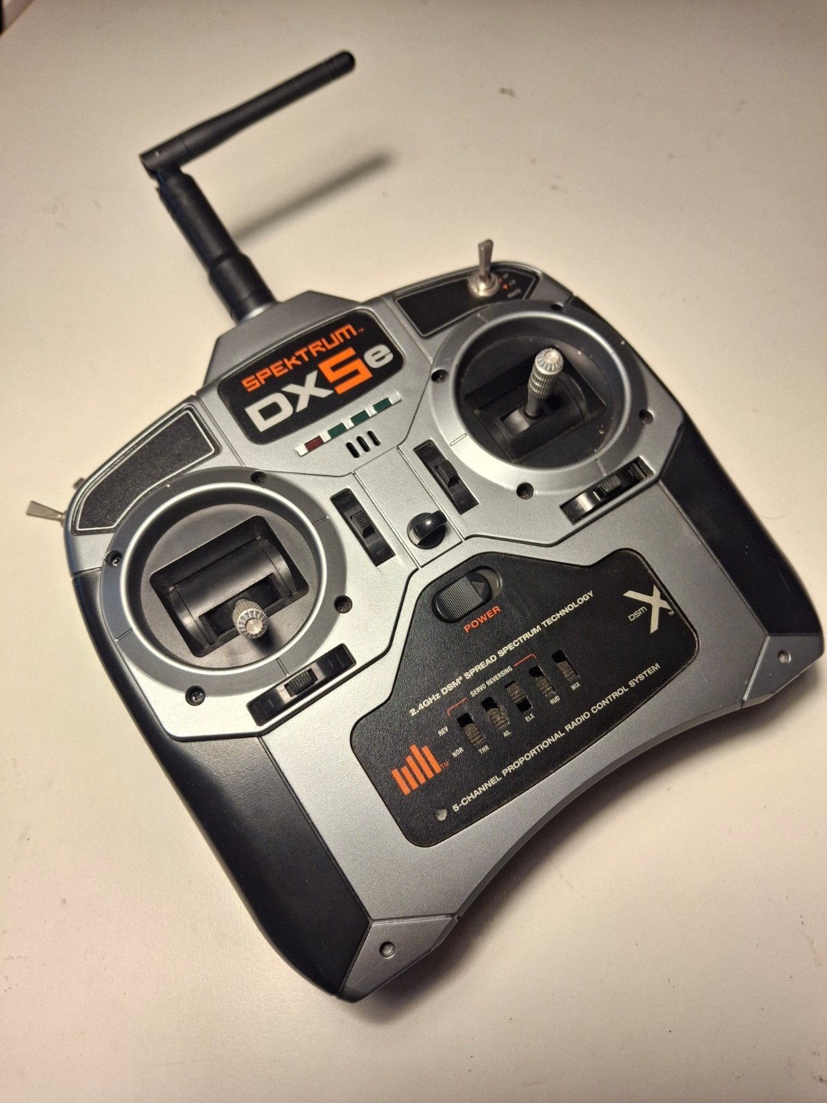 Spektrum DX5e, Ophalen