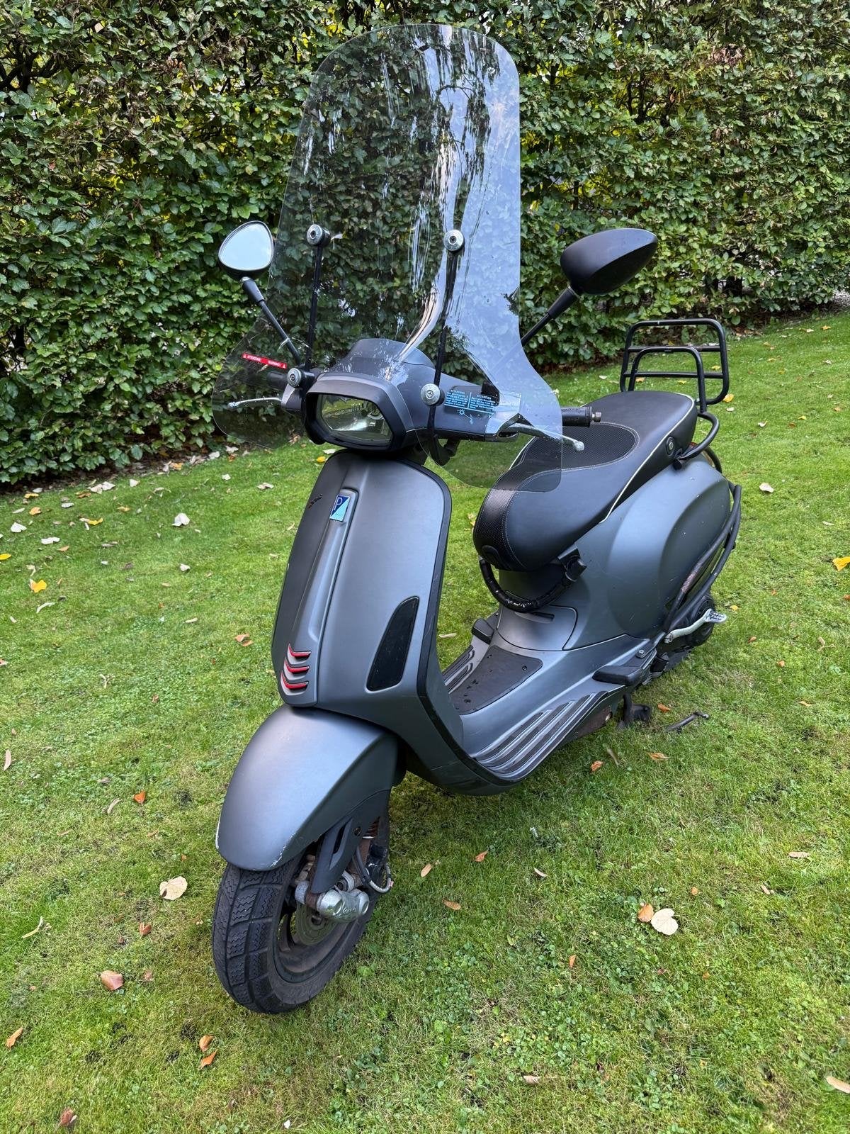 Vespa Piaggio Sprint  - Mat Grijs - Windscherm - Bagagerek, Ophalen, Gebruikt, Overige modellen, Maximaal 45 km/u