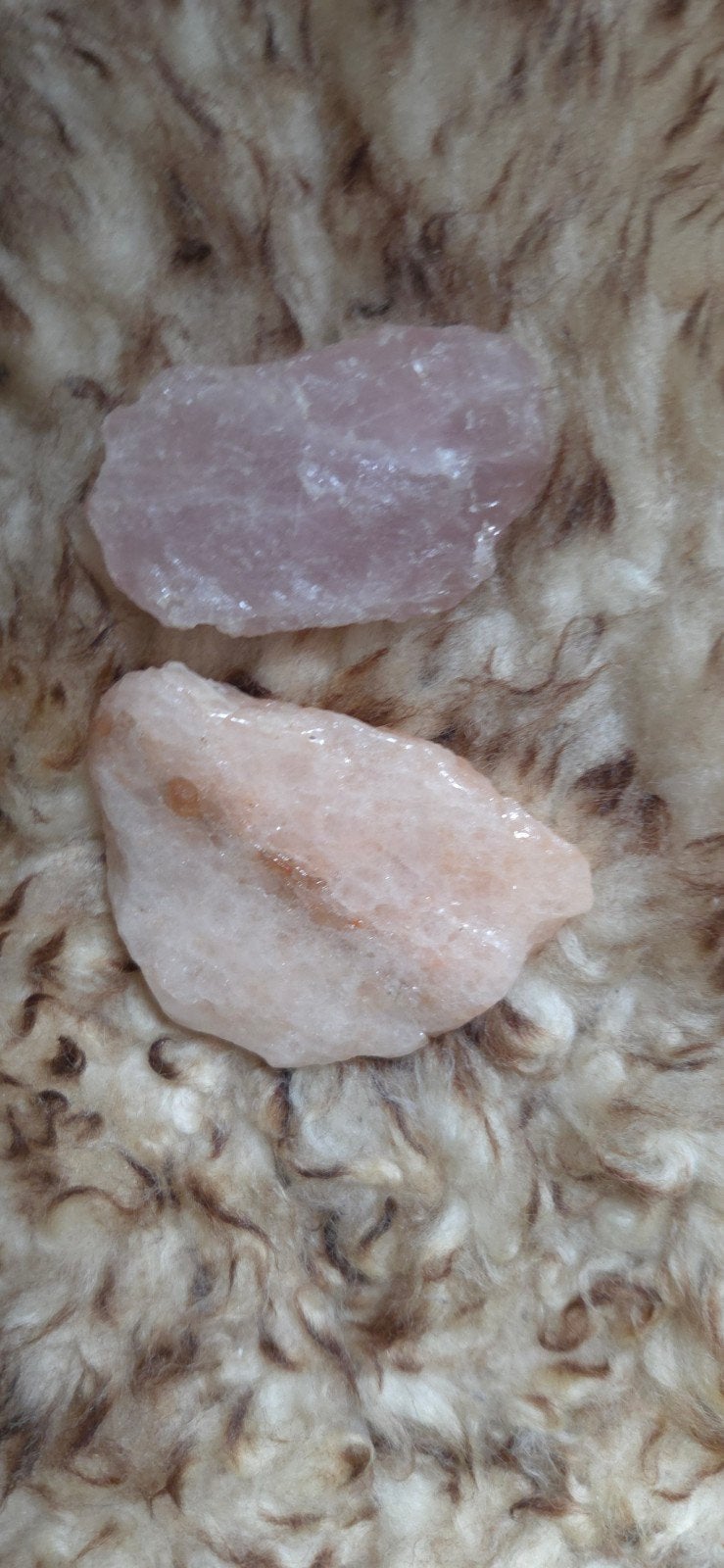 2x Ruwe Mineralen: Rozenkwarts & Oranje Calciet / Zoutsteen, Ophalen of Verzenden, Mineraal