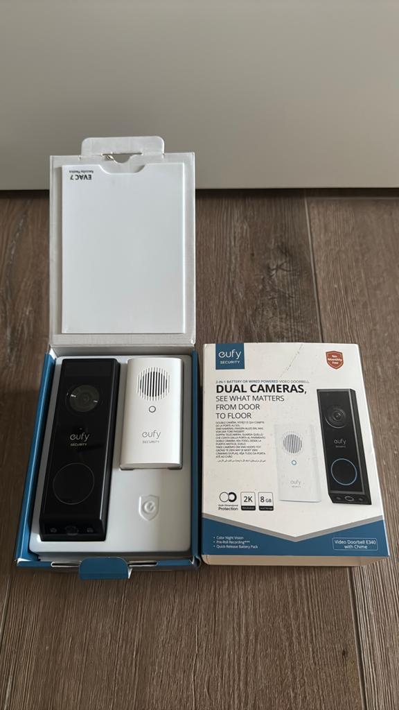 Eufy E340 Security Dual Camera Video Deurbel met Chime, Huis en Inrichting, Deurbellen, Zo goed als nieuw, Draadloos, Bewegingsdetectiesensor