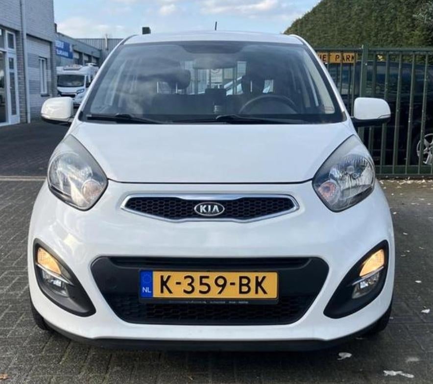 Kia Picanto, 110.000 km, Wit, in perfecte staat!, Auto's, Voorwielaandrijving, Stof, Zwart, 400 kg