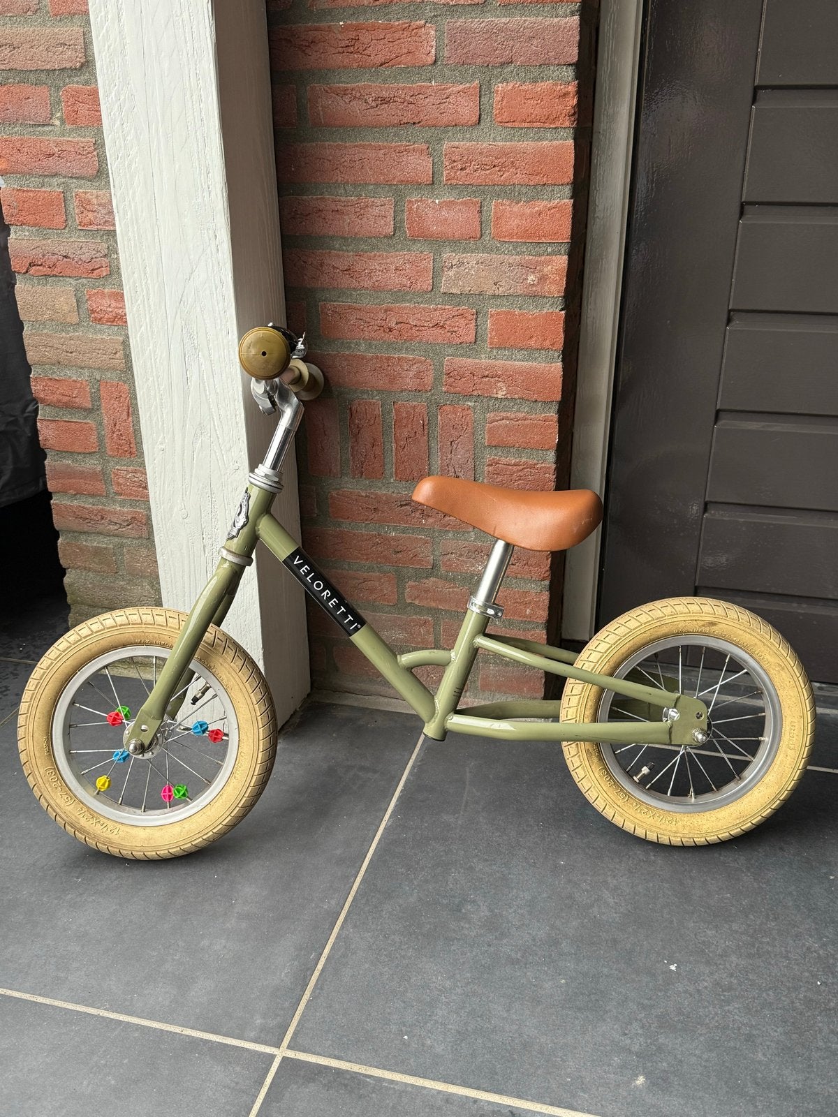 Veloretti loopfiets + 3-wieler set groen met bruin zadel, Ophalen, Gebruikt, Minder dan 16 inch