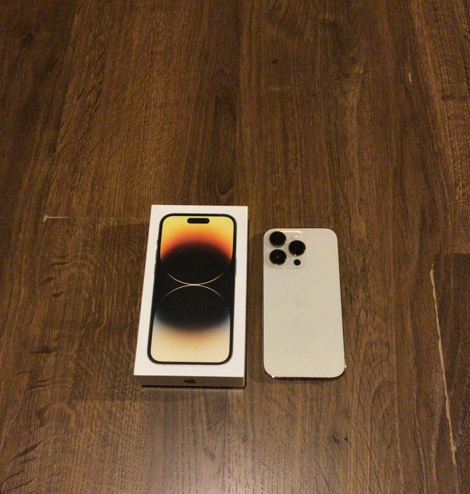 Iphone 14 pro goud - 128 GB, Telecommunicatie, Ophalen, 78 %, Zo goed als nieuw, Zonder abonnement