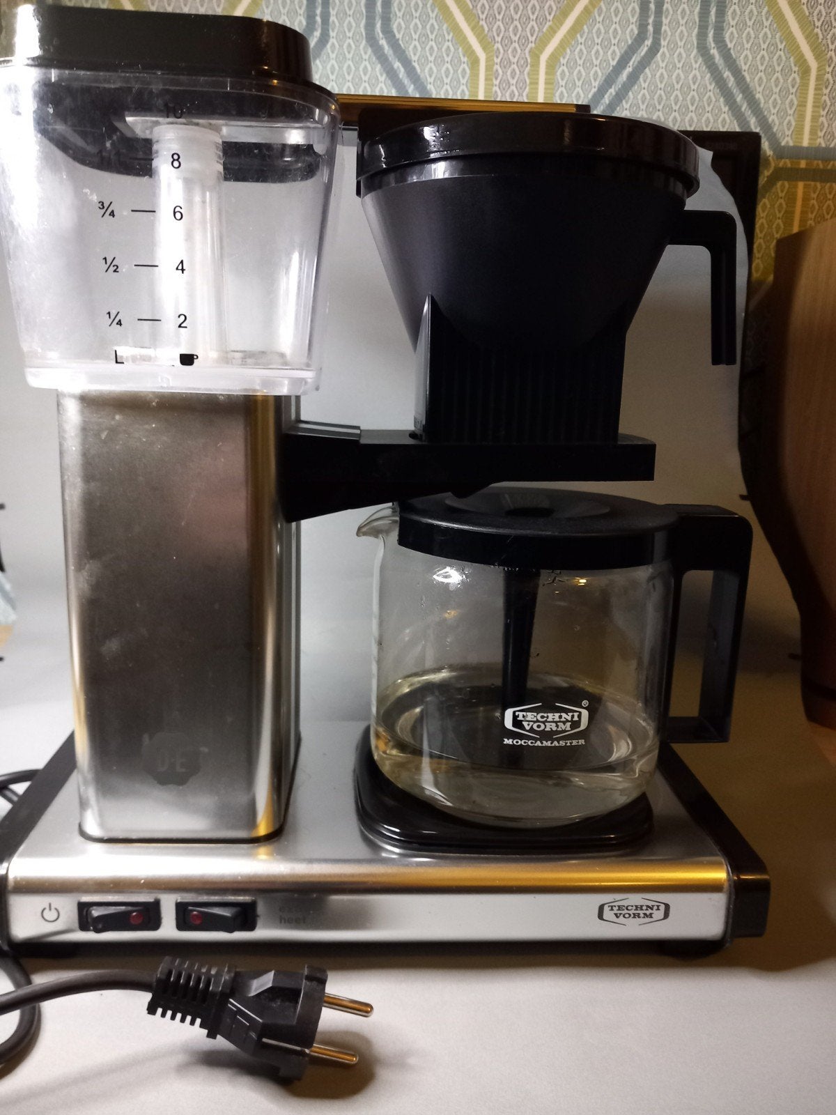 Moccamaster filterkoffiezetapparaat - origineel en goed, Gebruikt, 10 kopjes of meer, Koffiemachine, Gemalen koffie