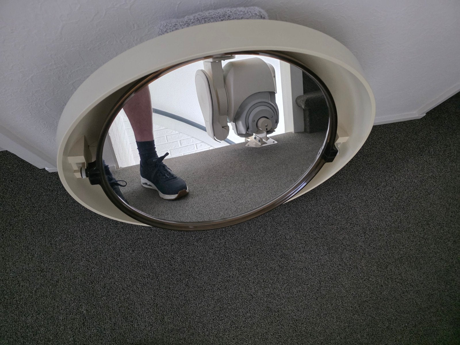 Mooie retro spiegel uit jaren 70, Huis en Inrichting, Woonaccessoires | Spiegels, Ophalen, Rond, Minder dan 50 cm, Minder dan 100 cm