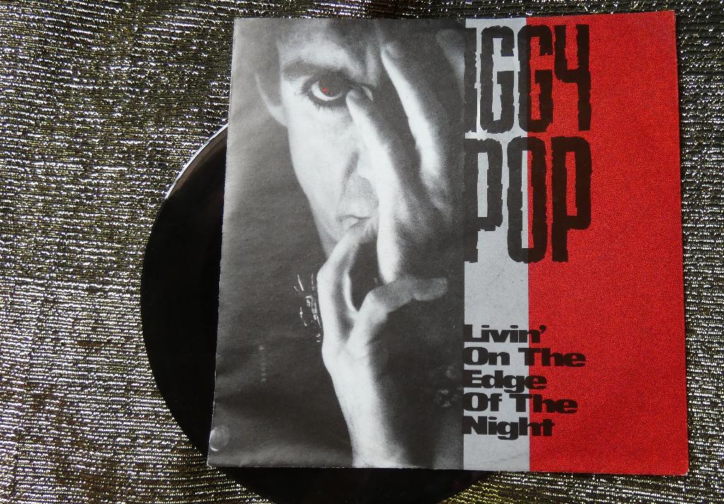 Iggy pop The passenger/ Livin' on the edge of the night, Ophalen, Zo goed als nieuw, Pop
