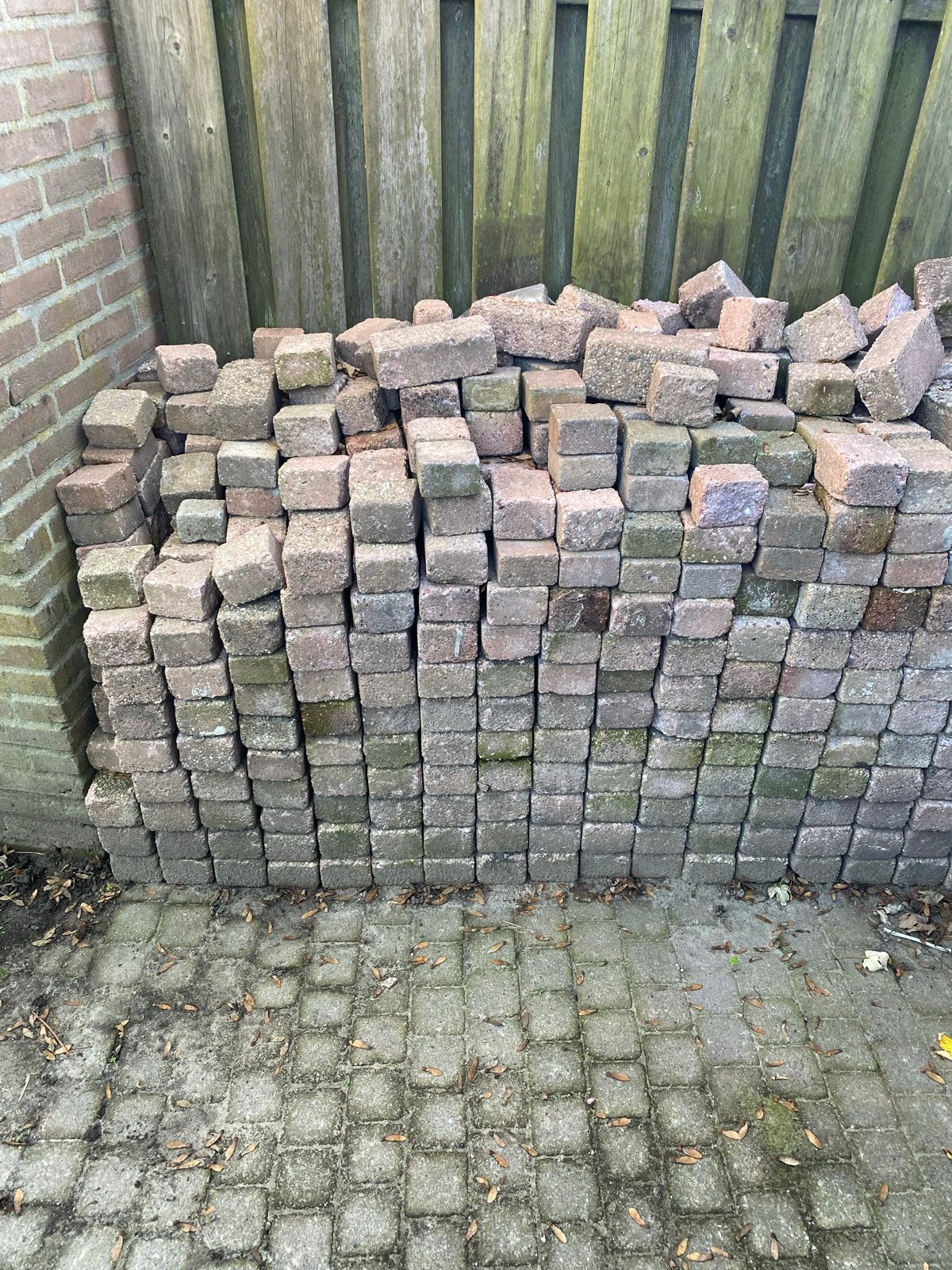 Gebruikte klinkers voor terras of oprit, Tuin en Terras, Ophalen, Gebruikt, Klinkers, 10 m² of meer
