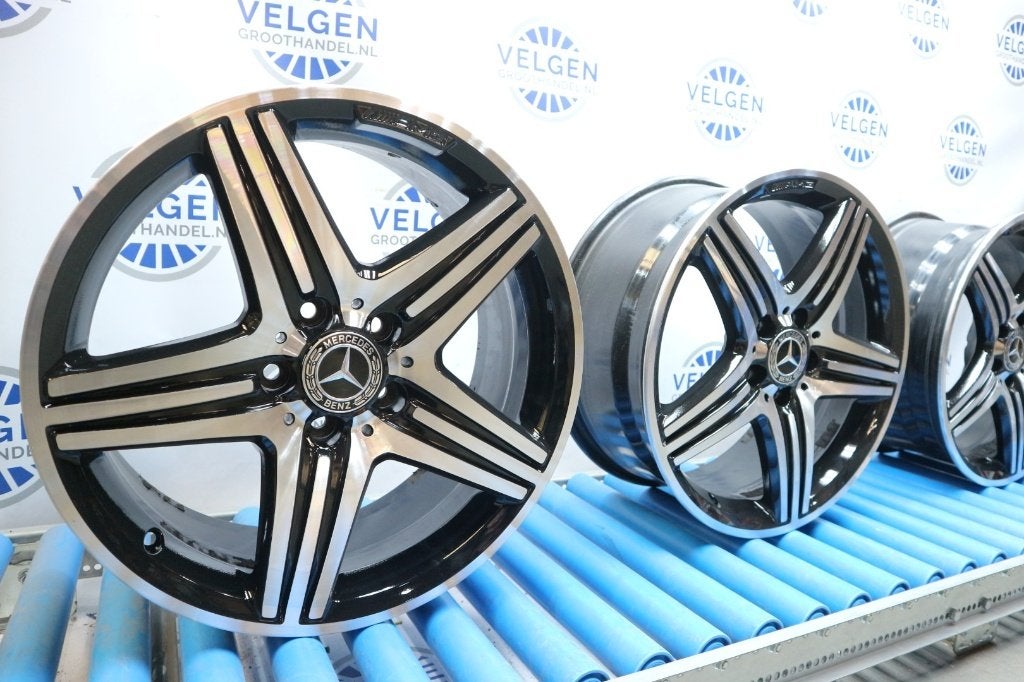 AMG velgen 18 inch Mercedes C-klasse E-klasse Vito V-klasse, Auto-onderdelen, Banden en Velgen, 18 inch, Gebruikt, Velg(en), Ophalen of Verzenden