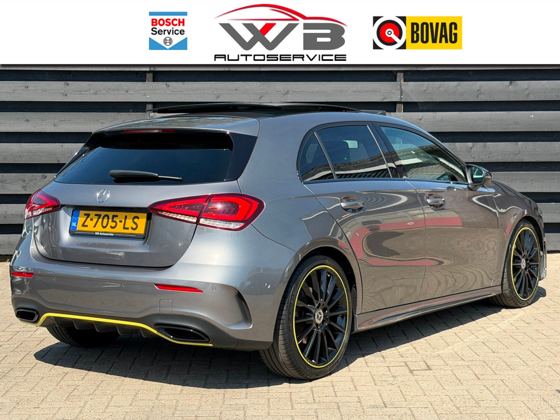 Mercedes-Benz A-klasse 200 AMG Edition one I PANO I Sfeerver, Auto's, Gebruikt, 4 cilinders, 163 pk, 19 km/l