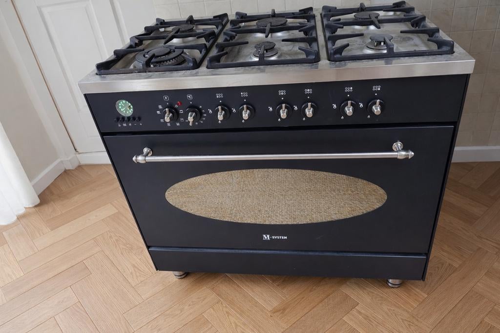 M-System 5-pits gasfornuis met oven – 90 cm – RVS / zwart, Ophalen, 60 cm of meer, Zo goed als nieuw, Gas