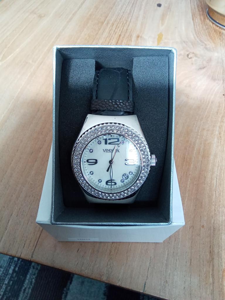 Vendoux dames horloge nieuw in verpakking, Ophalen, Nieuw, Leer, Overige merken