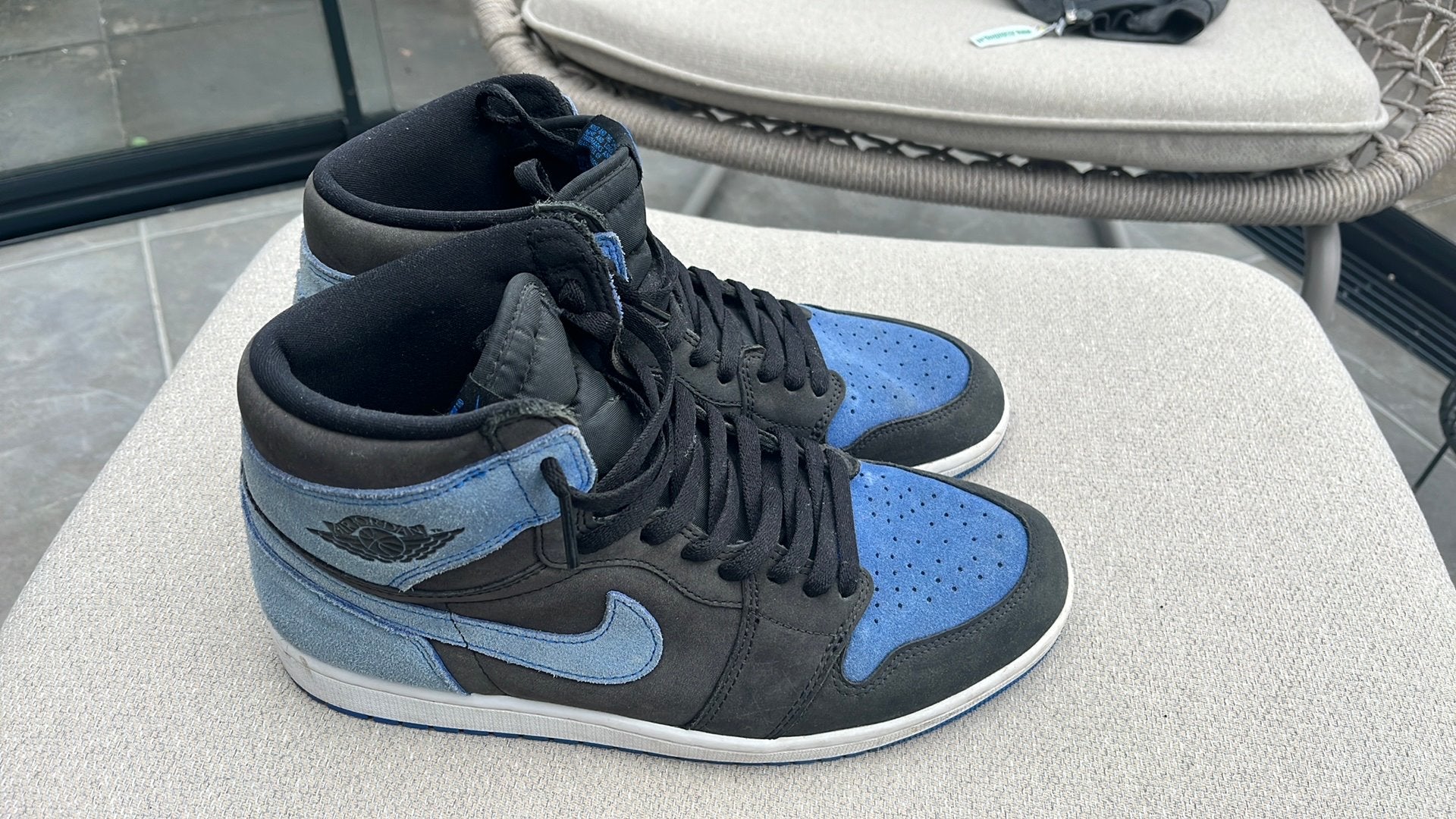 Nike Jordan 1 mid maat 45, Blauw, Ophalen of Verzenden, Sneakers of Gympen, Gedragen
