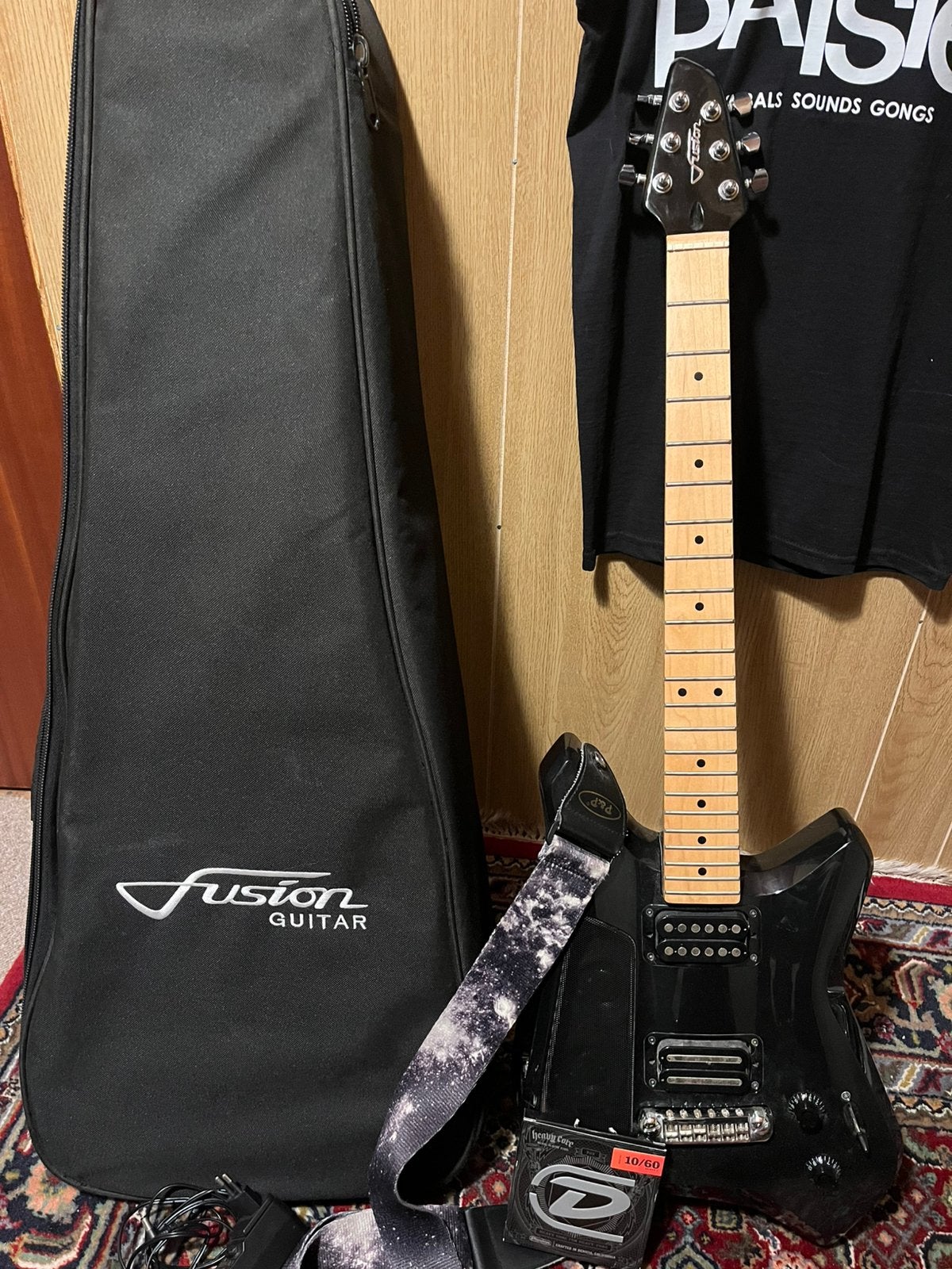 Fusion Smart Guitar + Complete Set!, Gebruikt, Met versterker, Solid body, Ophalen