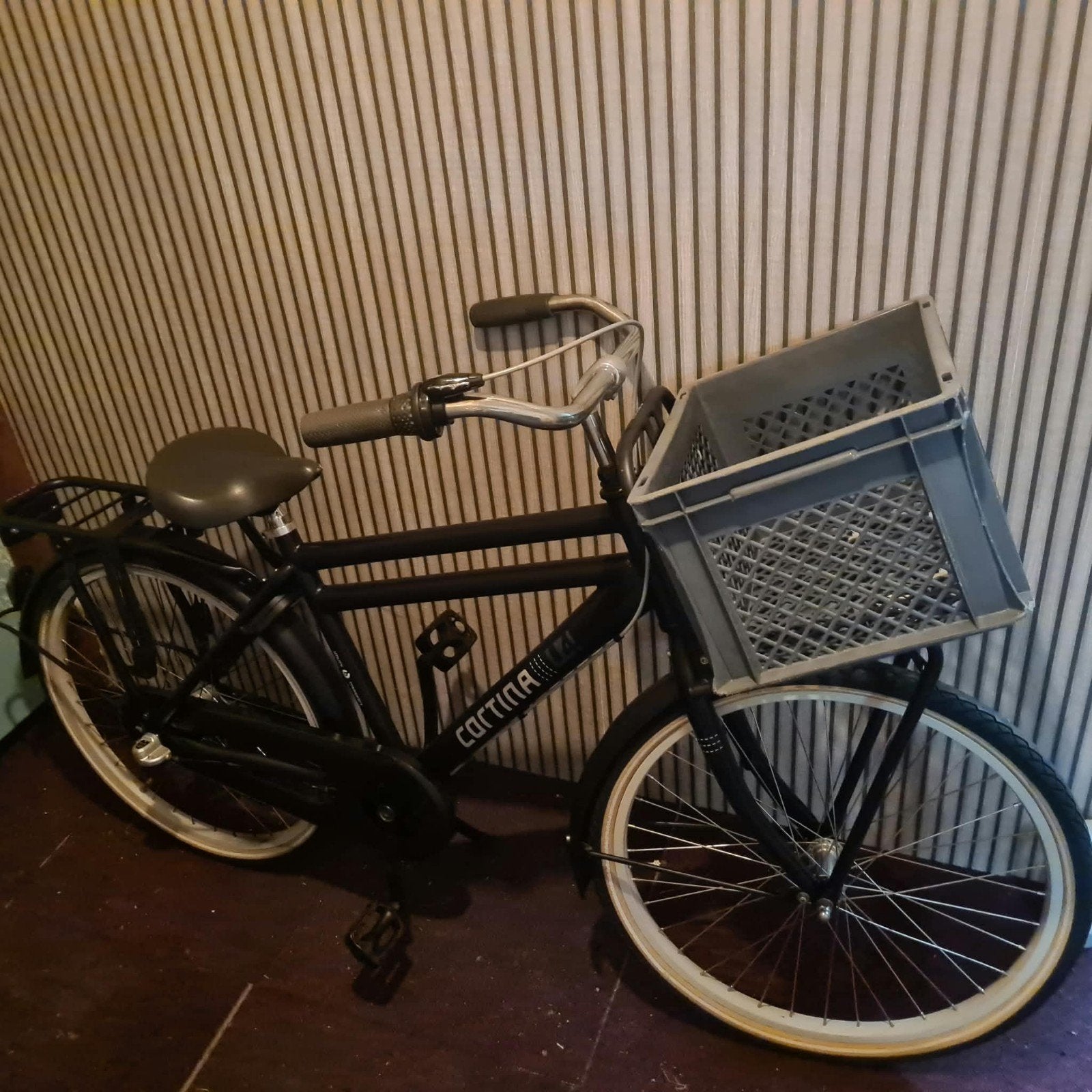 Mooie Cortina kinderfiets met mandje, Gebruikt, Ophalen of Verzenden, Cortina, Terugtraprem