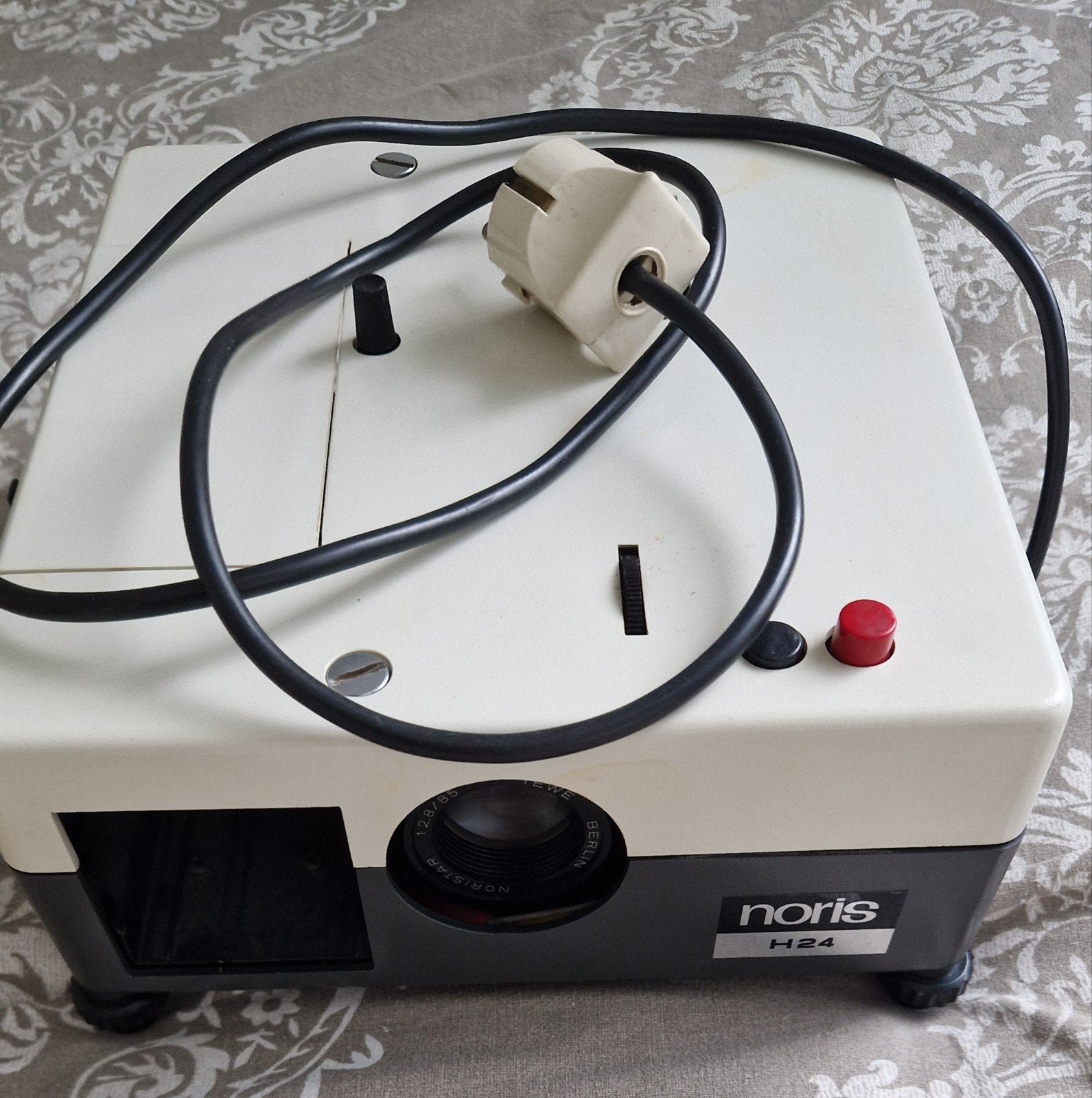 Vintage Noris H24 diaprojector, Audio, Tv en Foto, Ophalen, Gebruikt