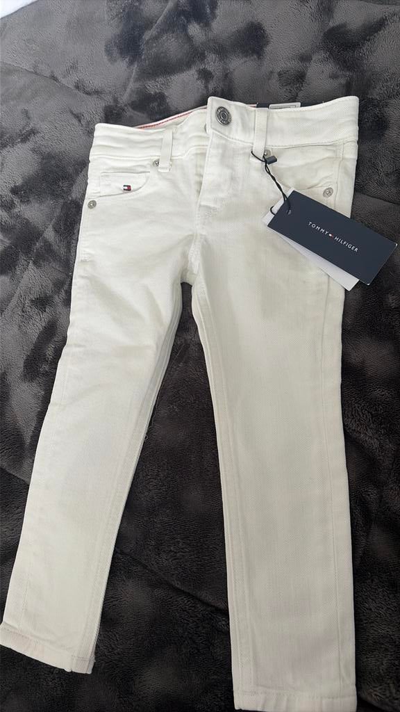 Skinny spijkerbroek mt. 98 Tommy Hilfiger NIEUW, Kinderen en Baby's, Kinderkleding | Maat 98, Ophalen, Nieuw, Meisje, Broek