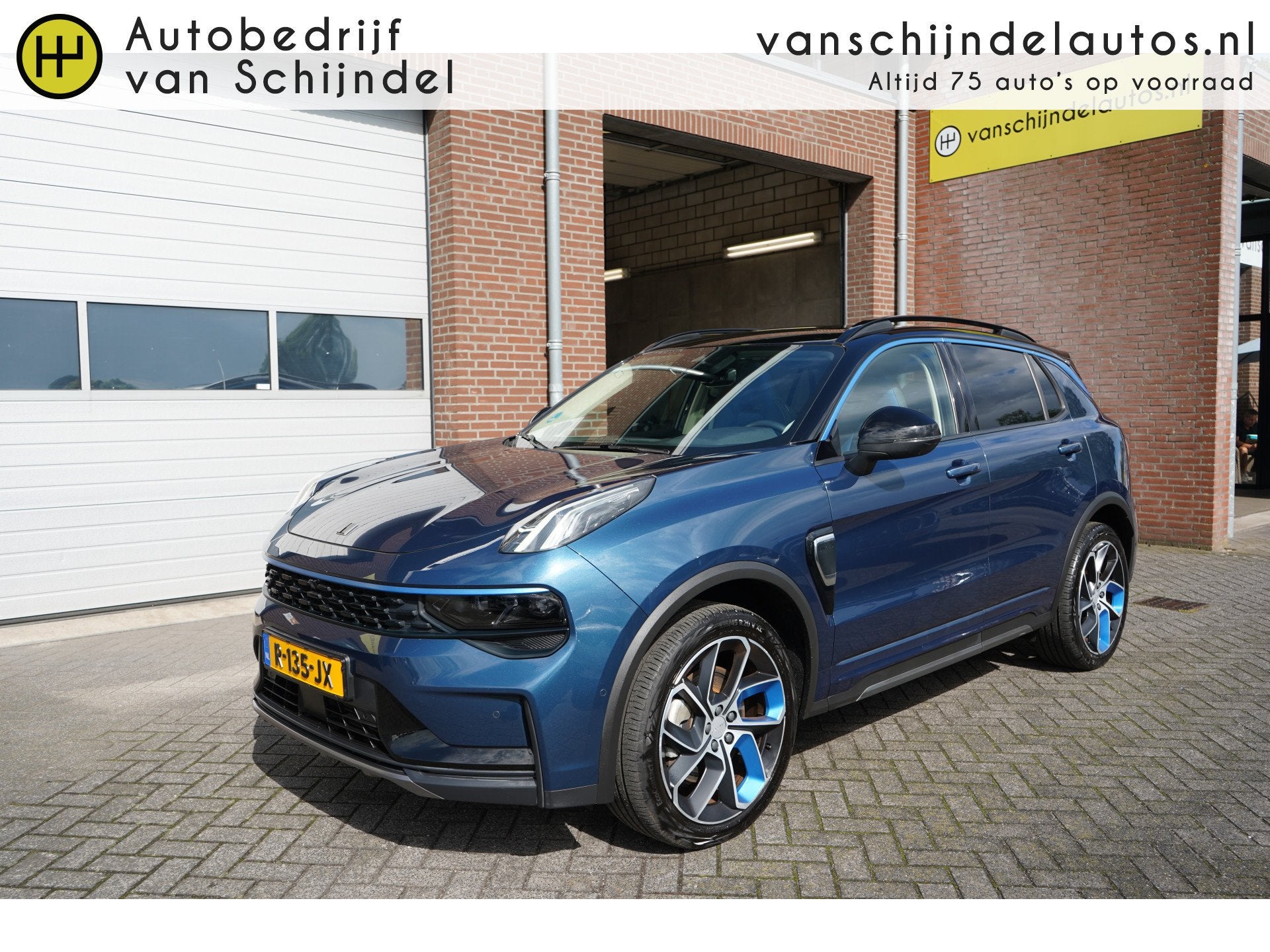 Lynk & Co 01 1.5 261PK! NL AUTO! RECENT ONDERHOUDEN! NIEUWE, Dealer onderhouden, Stof, Blauw, 120 €/maand
