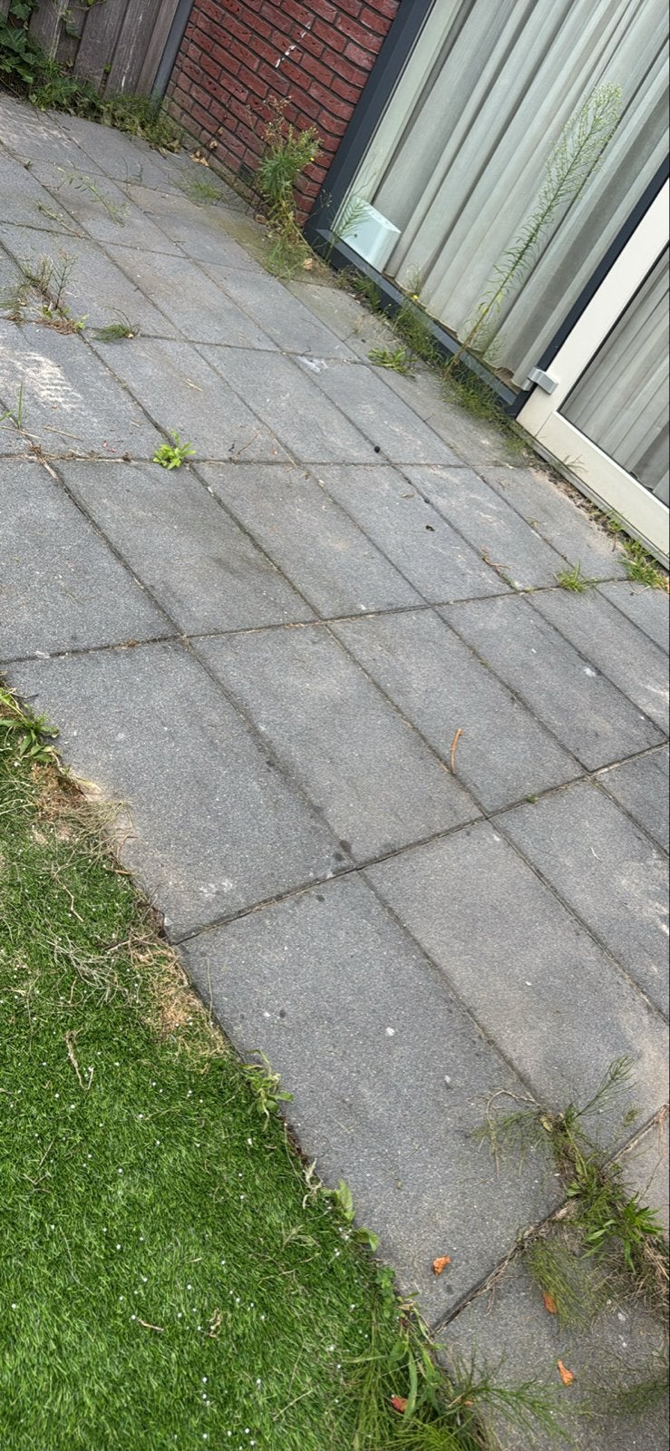 Gratis tuin tegels ophalen in Almere Poort, Ophalen, Gebruikt, 5 tot 10 m², Beton