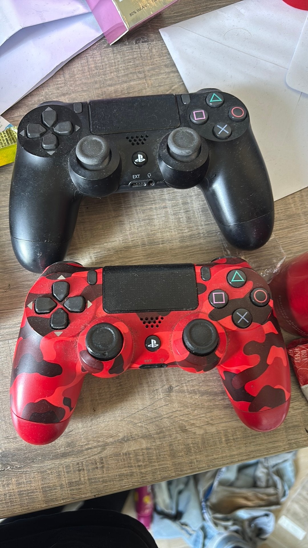 2 goedwerkende PlayStation 4 controllers, Ophalen of Verzenden, Zo goed als nieuw, Controller, PlayStation 4