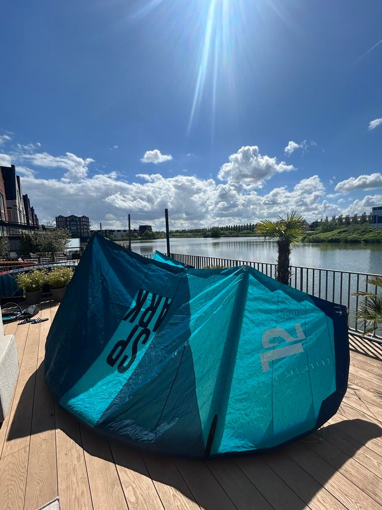 GA Spark 12m² met Bar ZGAN, Watersport en Boten, Kitesurfen, Ophalen, Kitesurf-set, Twintip, Zo goed als nieuw