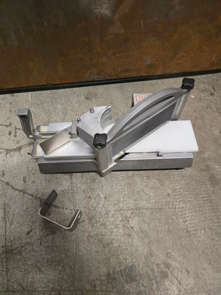 Nemco 56600-1 tomatensnijder horeca, Ophalen of Verzenden, Gebruikt