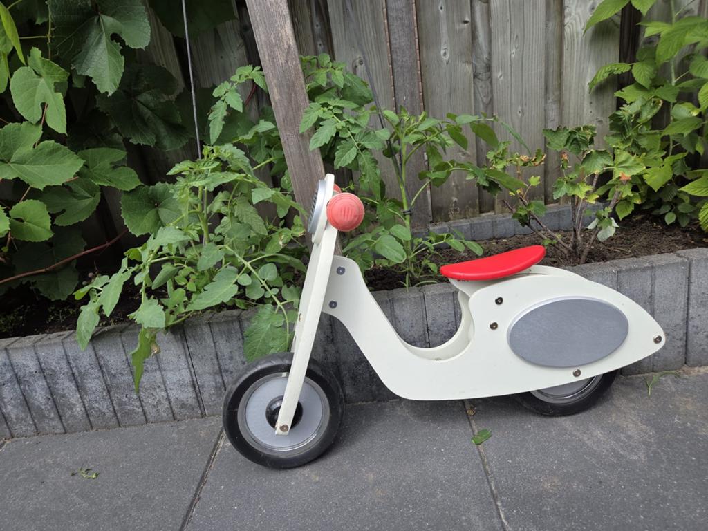 Houten kinder scooter, Ophalen, Zo goed als nieuw