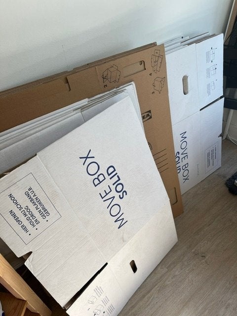 Verhuisdozen 20 stuks GRATIS, Doe-het-zelf en Verbouw, Ophalen, Doos, 40 tot 60 cm, Opvouwbaar