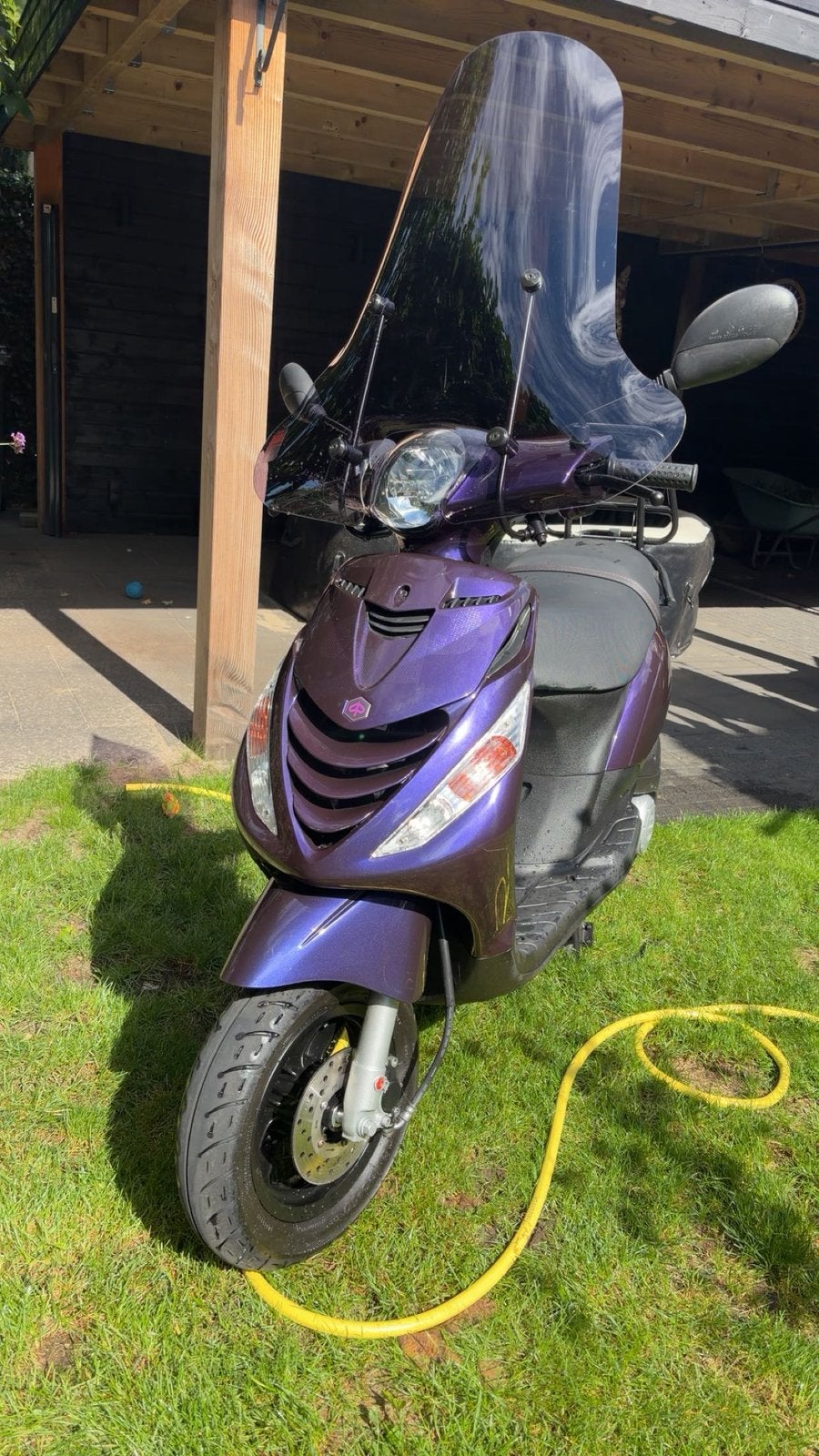 Piaggio zip 4 takt, Ophalen, Zo goed als nieuw, Benzine, Zip