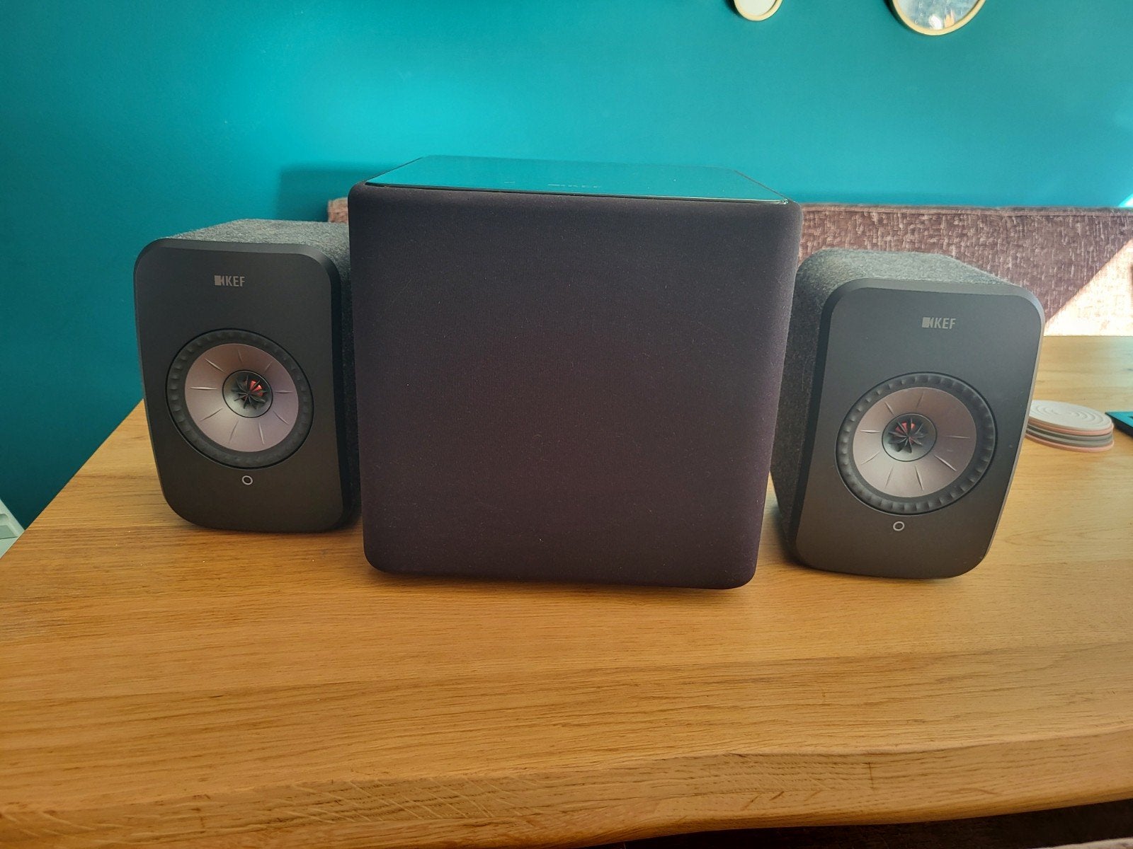 KEF LSX Speakerset met Kube8b Subwoofer, Speakerset, Inclusief kabels, Zo goed als nieuw, KEF