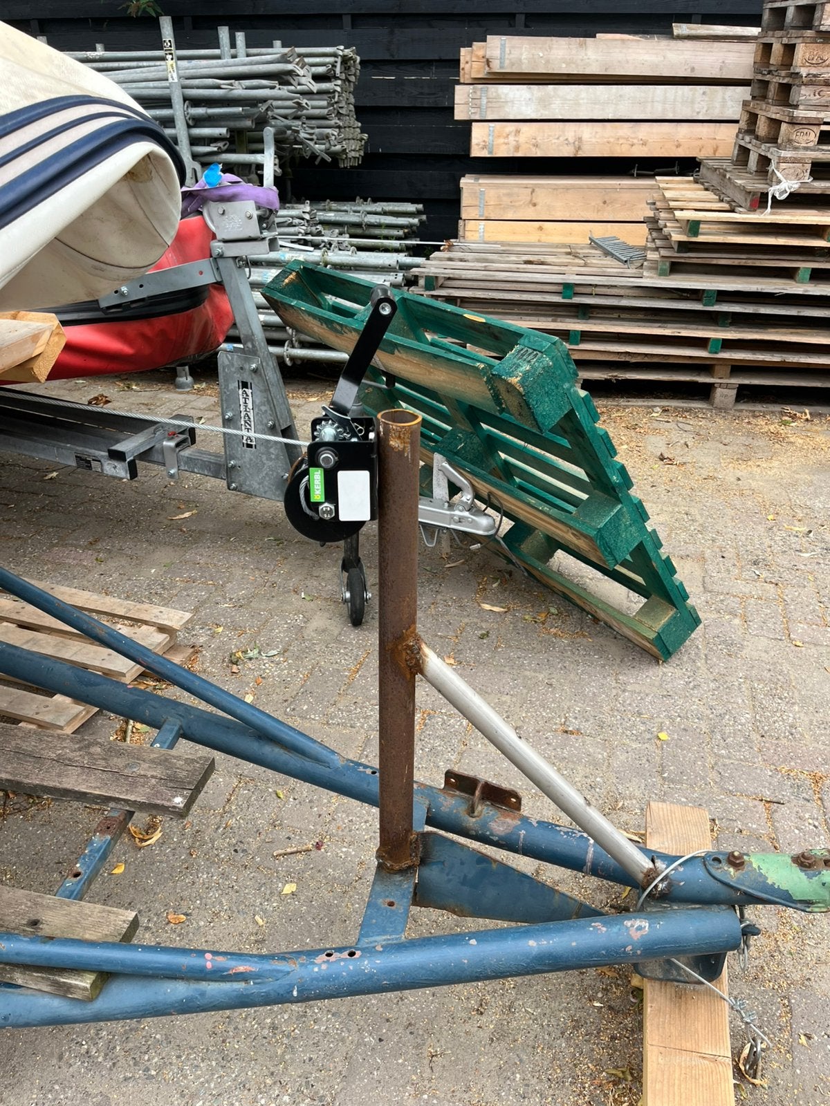 Rib, Doe-het-zelf en Verbouw, Steigers, Ophalen, Zo goed als nieuw, Overige typen, Minder dan 2 meter