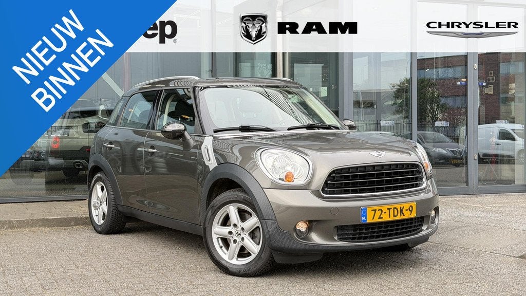 MINI Countryman 1.6 One, Auto's, Voorwielaandrijving, Euro 5, Stof, Zwart