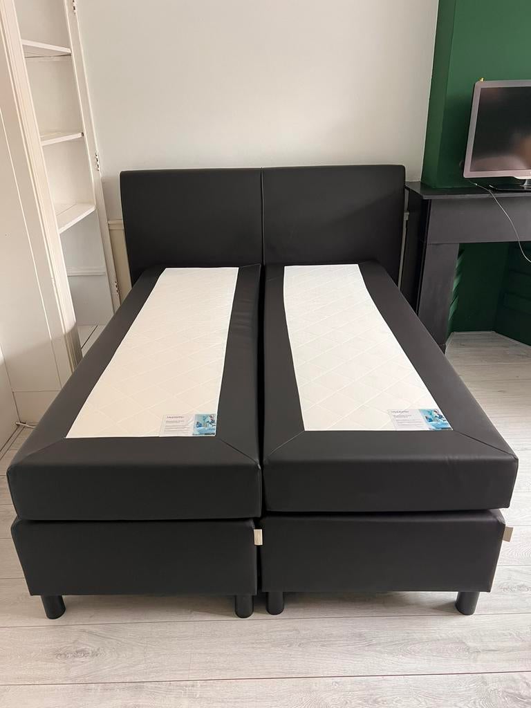 Bed leren boxpring (incl beddengoed etc.), Ophalen, Boxpring, Bruin, Tweepersoons