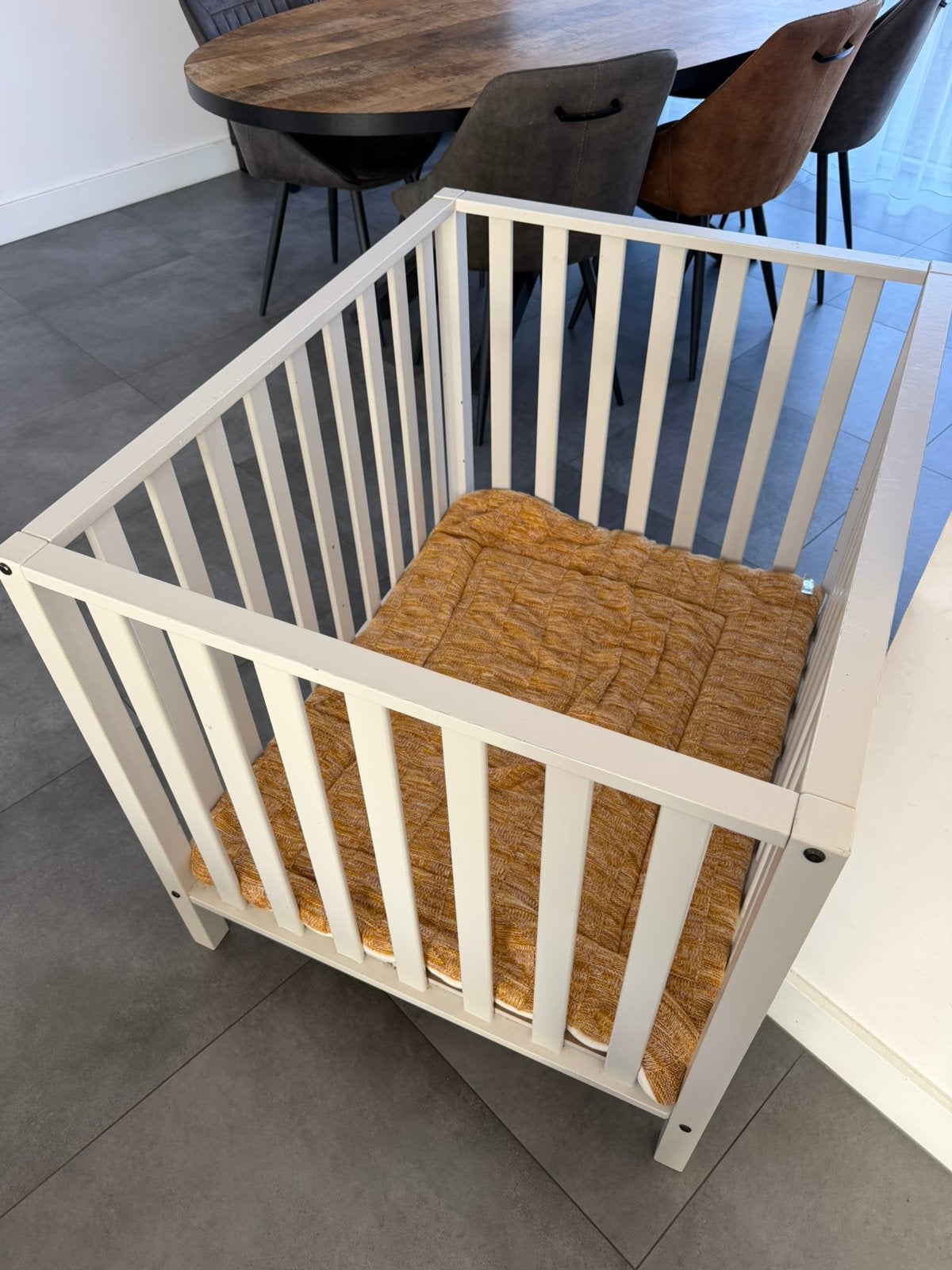 TWF babybox met verstelbare bodem, Kinderen en Baby's, Boxen, Ophalen, Gebruikt, Rechthoekig, In hoogte verstelbaar