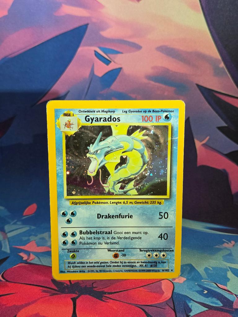 Gyarados Holo 6/102 Nederlands Vintage Pokémon Kaart (NL), Ophalen of Verzenden, Zo goed als nieuw
