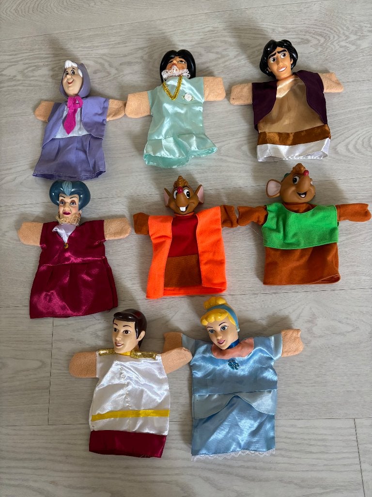 8 Disney Handpoppen Assepoester/Aladdin Als Nieuw Ophalen, Ophalen, Zo goed als nieuw, Overige typen