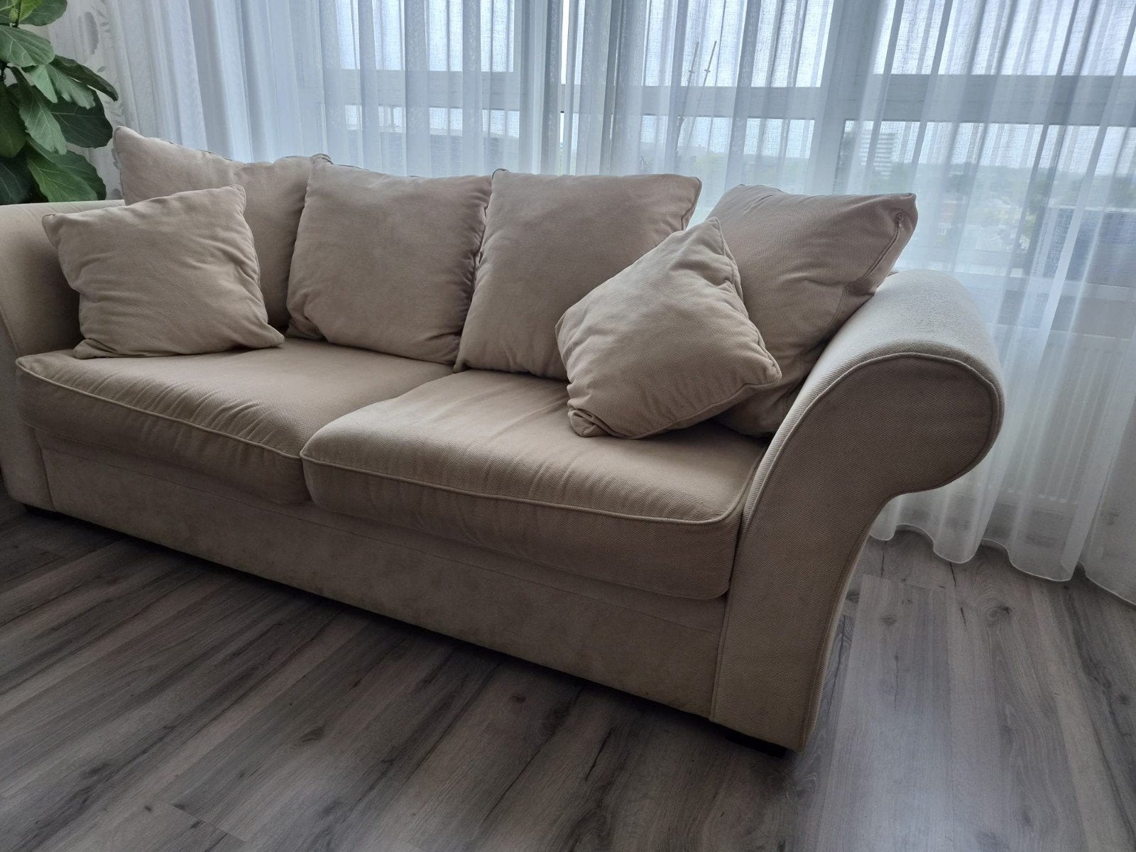 Comfortabele 2-zitsbank met kussens, zo goed als nieuw, Ophalen, Tweepersoons, 75 tot 100 cm, Zo goed als nieuw
