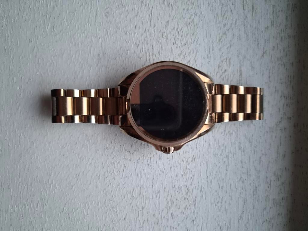 Michael Kors Smartwatch Roségoud met oplader, Ophalen of Verzenden, Gebruikt, Roze, Michael Kors