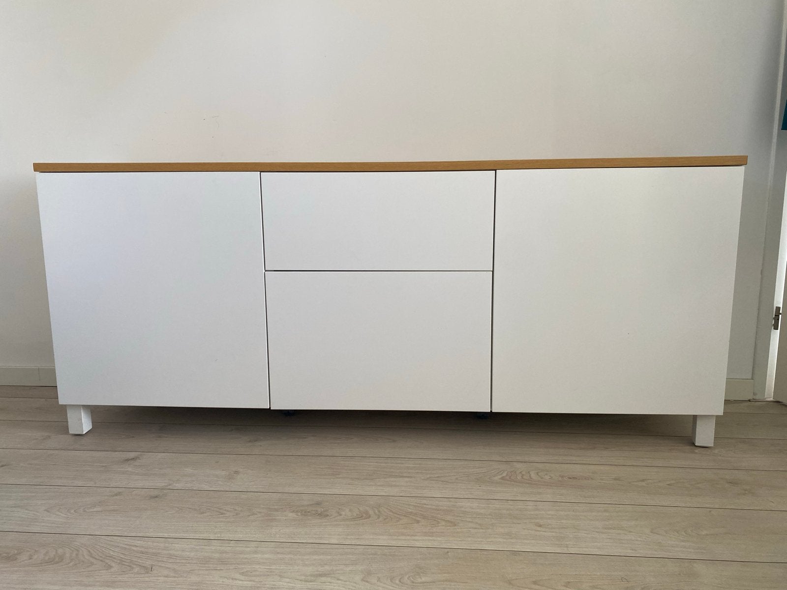 Bestå witte dressior kast, Ophalen, 150 tot 200 cm, Zo goed als nieuw, Met lade(s)