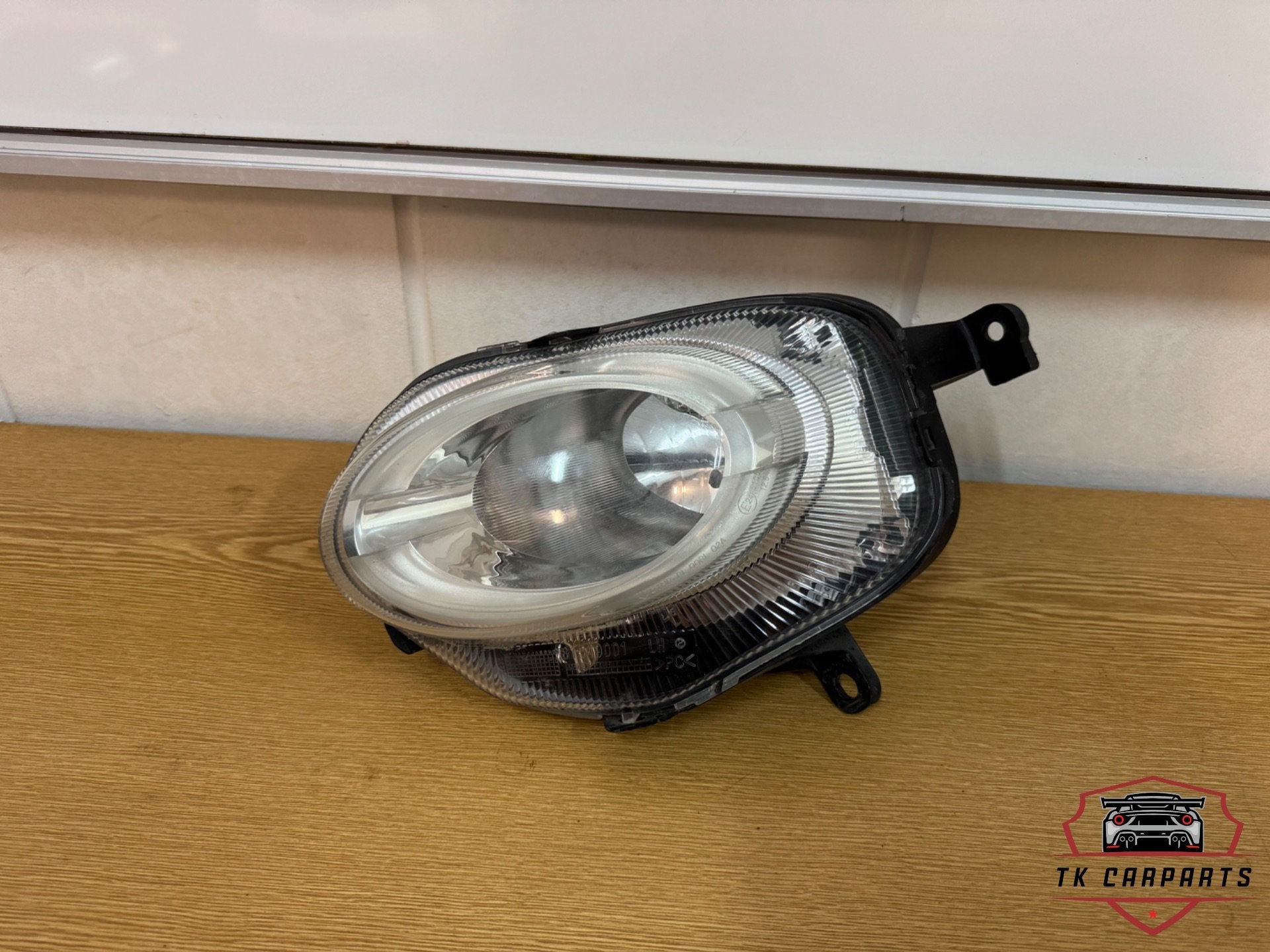 Fiat 500 koplamp orgineel links 81549001, Auto-onderdelen, Gebruikt, Stellantis Europe S.p.A., Ophalen of Verzenden, Info@stellantis.com