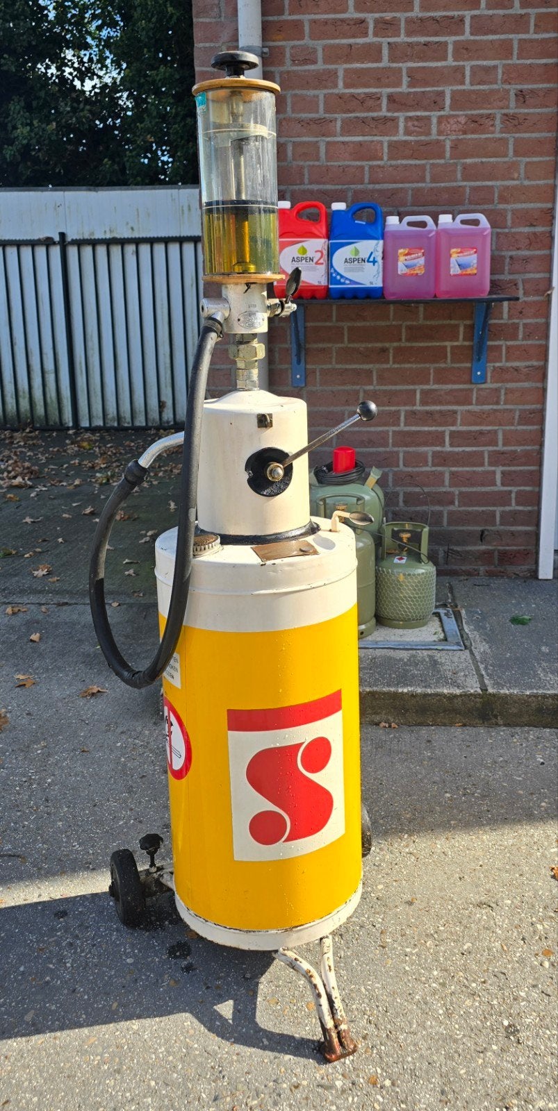 Vintage 2-takt mengsmering pomp Bereila, Ophalen