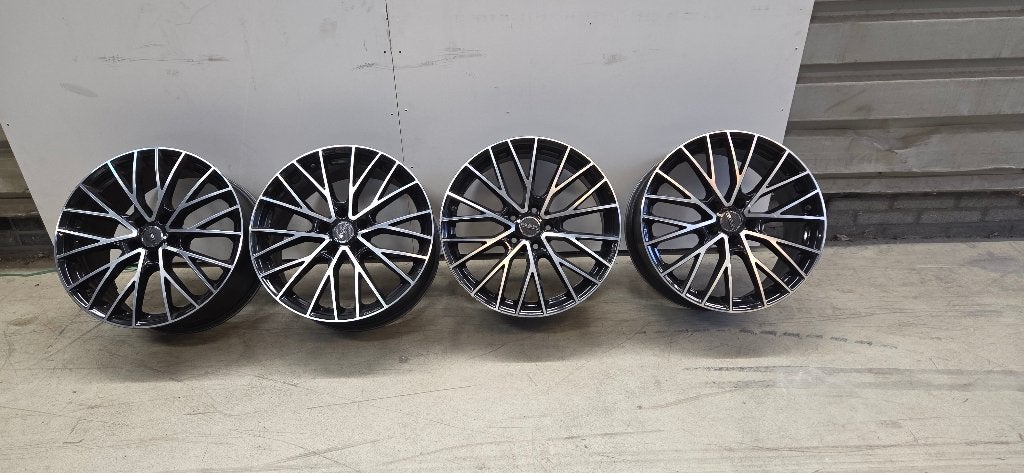 Set Mak velgen 19 inch 5x114,3, Gebruikt, Velg(en), Overige, All Season
