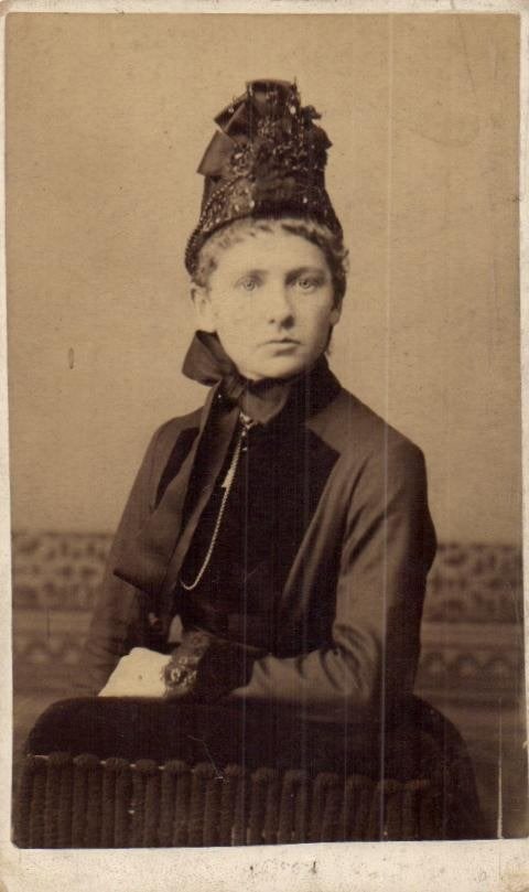 CDV -Dame apart hoofddeksel - Viggo Chr Lassen - Kopenhagen, Gebruikt, Verzenden, Foto, Buitenland